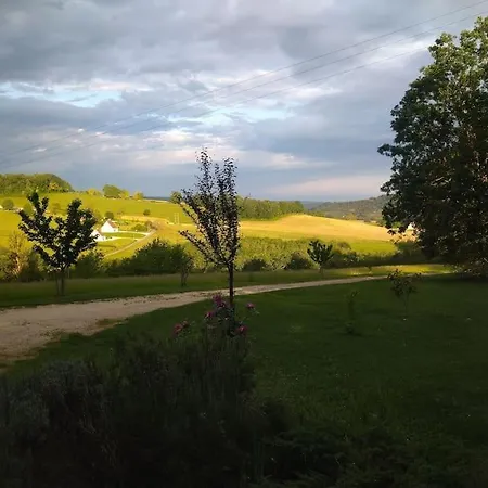 Avec Piscine Chauffee Perigord Dordogne